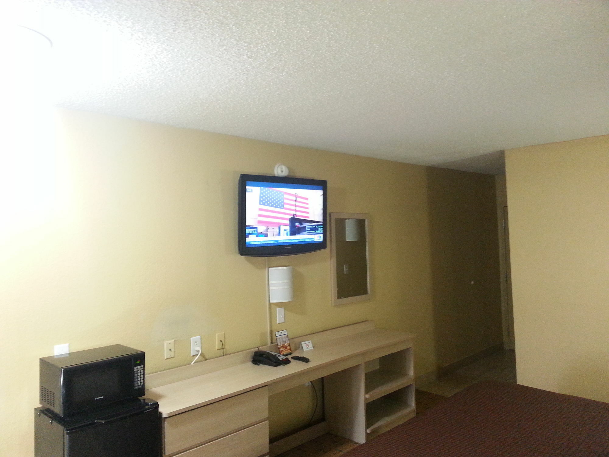 Red Roof Inn Raleigh North-Crabtree Mall-Lenovo Center Exteriér fotografie